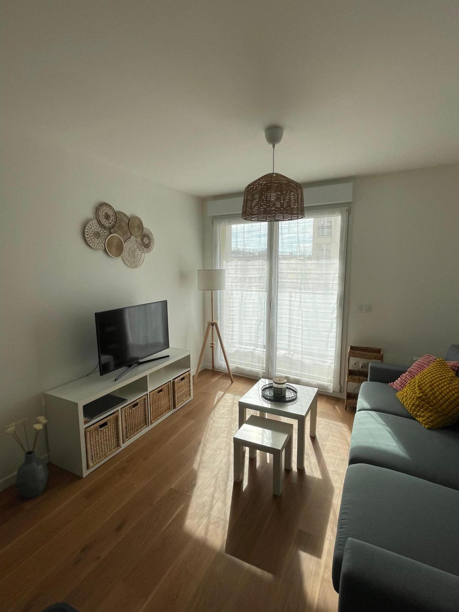 New & Serene II 1 Bedroom Appartement Near La Defense Paris Parking And Fibre Suresnes Extérieur photo